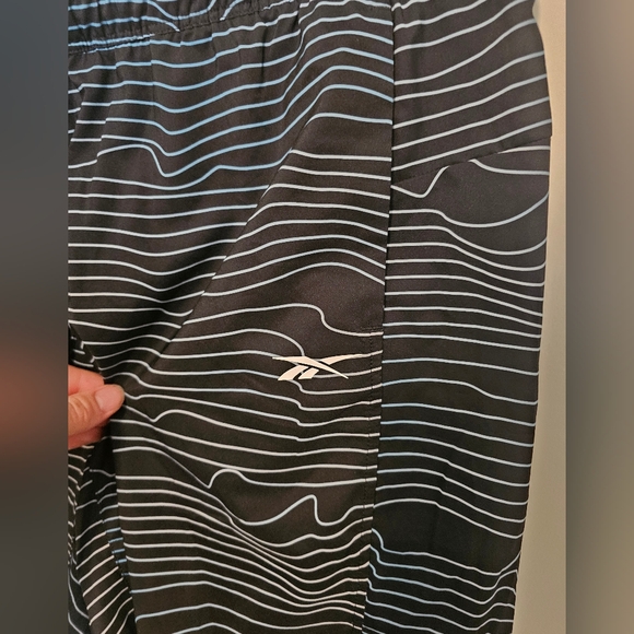 Mens Reebok Sport Shorts - Picture 2 of 5